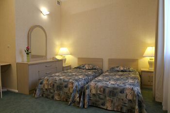 Sarunas Hotel