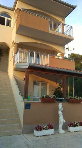 Apartment Alena 1 I 2