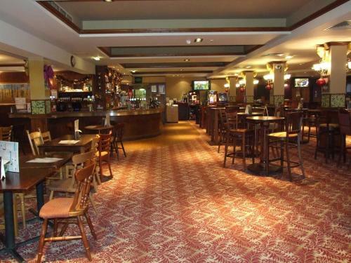 Hotel The Golden Acorn Wetherspoon