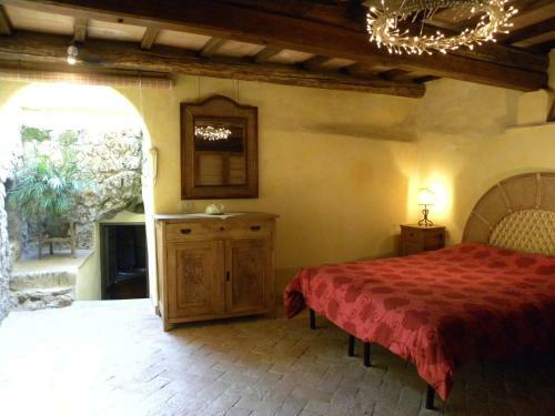 Borgo Di Ceri B&B