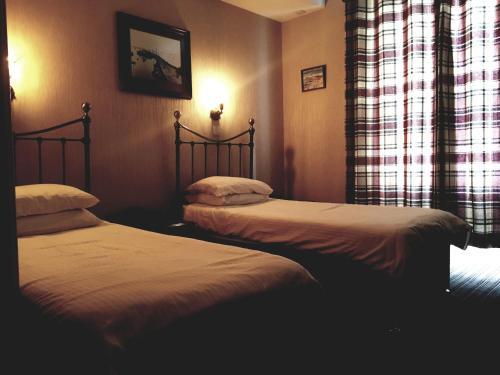 West End Hotel