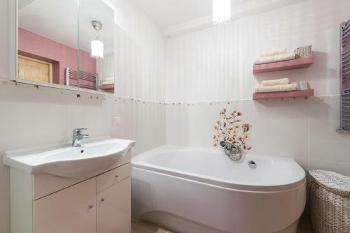 White Home Apartament