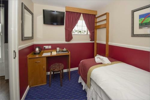 The Queen's Hotel