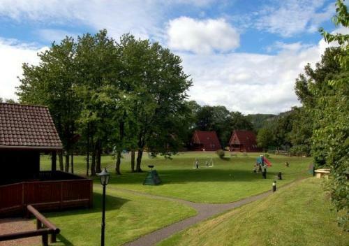 River Edge Lodges