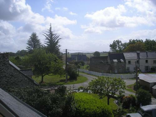 Bed & Breakfast Maison De Vacances A Brambuan