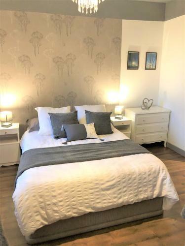 Bed & Breakfast Maison De Vacances A Brambuan