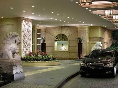 Hotel Peninsula Manila