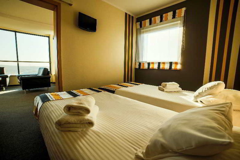 System Premium Katowice Hotel