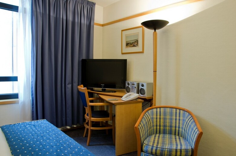 Hotel Vip Executive Suites �den