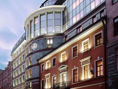 Hotel Ambassador