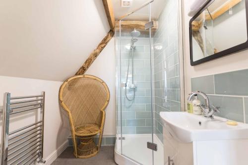 Bed & Breakfast The Holford Arms