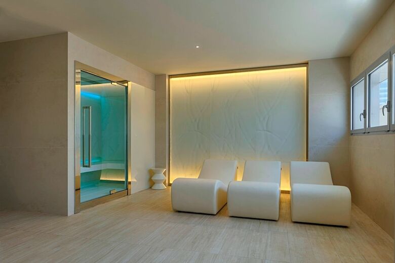 Hotel Four Points By Sheraton Oran