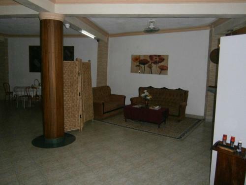 Bed & Breakfast Tudor Water Sports Hotel