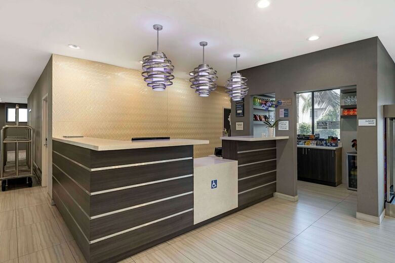 Hotel Best Western Plus Gardena Inn & Suites