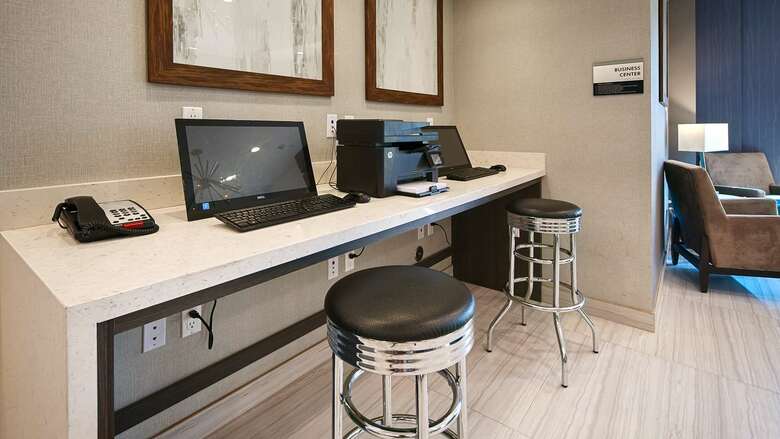 Hotel Best Western Plus Gardena Inn & Suites