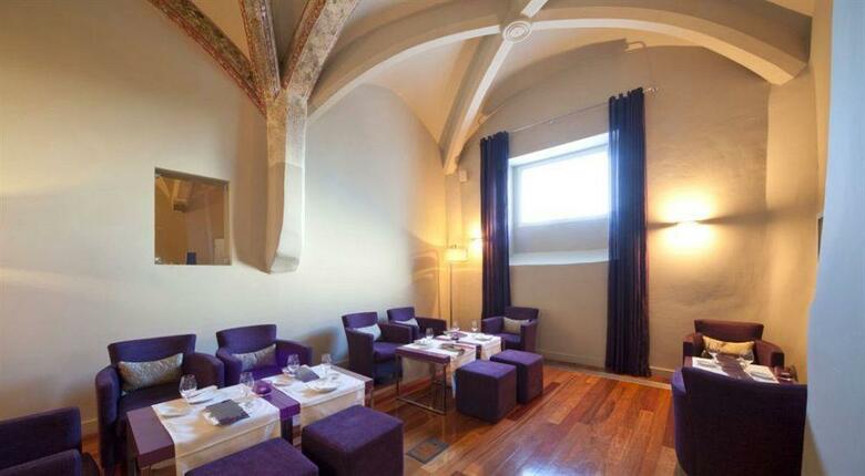 Hotel M�ar De Ar Aqueduto