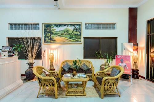 Lemongrass & Ginger Hotel