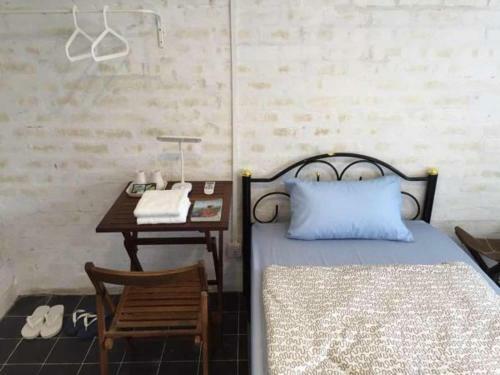 Roly's Hostel