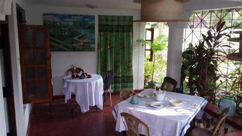 Hotel Beni Beach Resort