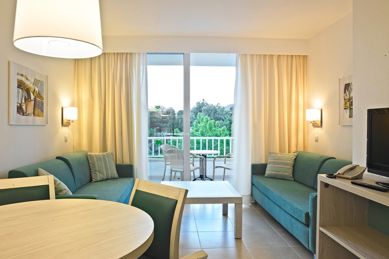 Apartamentos Protur Safari Park