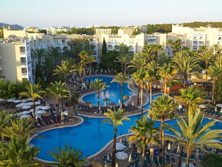 Apartamentos Protur Safari Park