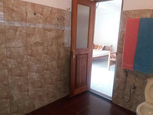 Hostal Ella Mountain Palace