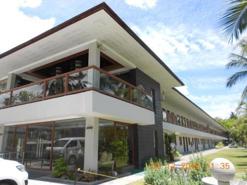 London Beach Resort And Hotel