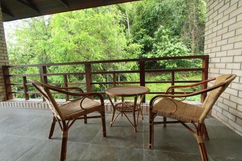 Hotel Harmony Valley Retreat
