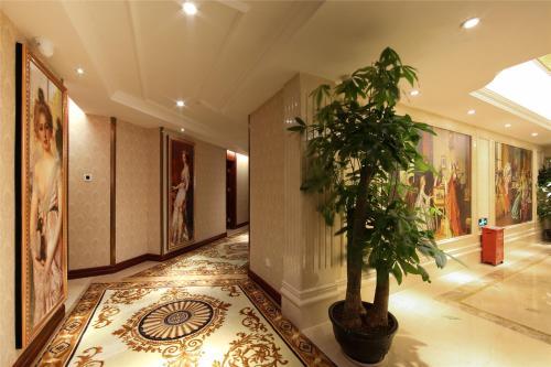 Vienna Hotel Shunde Longjia Exhibition Center