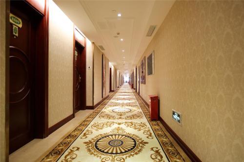 Vienna Hotel Shunde Longjia Exhibition Center