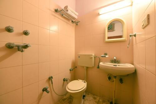 Hotel Oyo Rooms Birla Mandir Raja Park