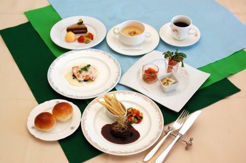 Hotel Yatsugatake Kogen Lodge