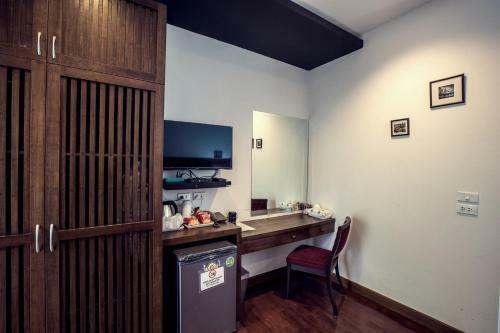 Hostal Bura Phat Resort