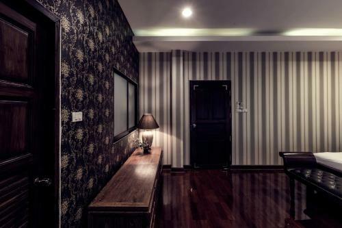 Hostal Bura Phat Resort