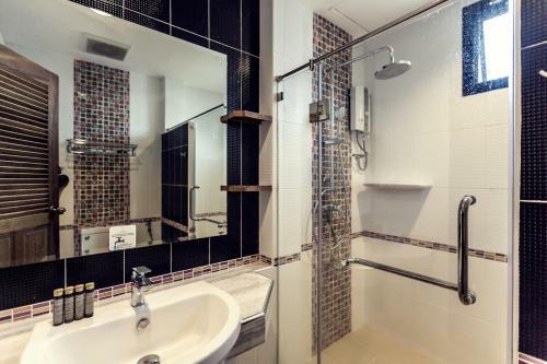 Hostal Bura Phat Resort