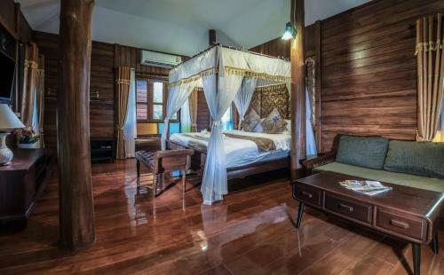 Hostal Bura Phat Resort