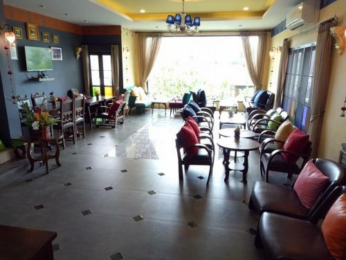 Hostal Bura Phat Resort