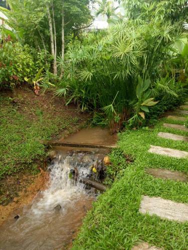 Hostal Bura Phat Resort