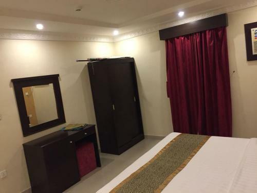 Apartamento Platin Al Amal Al Hadeah- Families Only