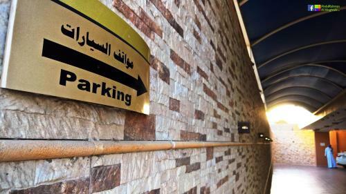 Apartamento Platin Al Amal Al Hadeah- Families Only