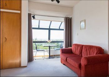 Mount Hobson Apartments