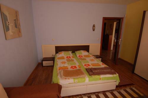 Apartamento Penthouse Iglika Front Beach