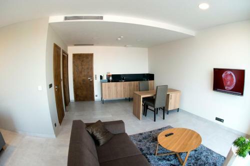 Mg Restaurace/luxury Apartments