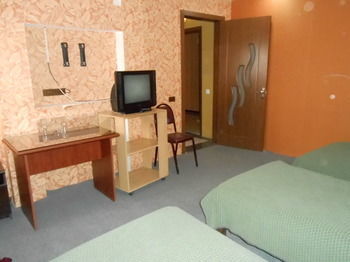 Dkd-bridge Hotel