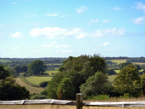 Henley Bridge Holiday Cottage