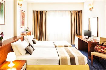 Plaza Art Hotel