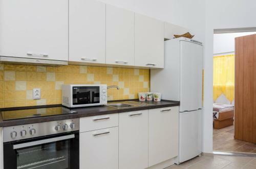 Apartments Mokalo