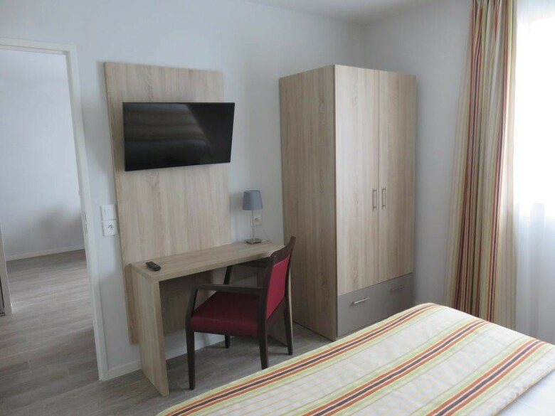 Aparthotel Appart-h�tel Mer & Golf City Bassins � Flot