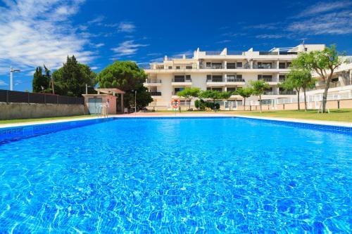 Las Dunas Apartments