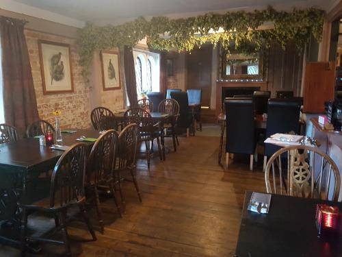 Posada The Fitzwalter Arms
